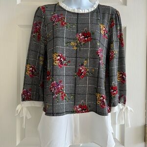 Monteau Black and White Plaid Floral Blouse